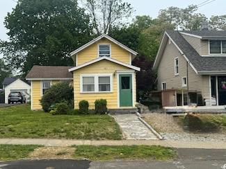 1182 North Ave, Stratford, CT 06614
