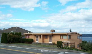 1815 Lafayette St, Steilacoom, WA 98388