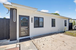 534 W Martin Luther King Junior Blvd, Boynton Beach, FL 33435