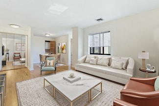 420 Jefferson St Unit 4D, Hoboken, NJ 07030