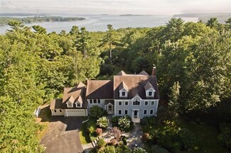 103 Schooner Ridge Rd, Cumberland Foreside, ME 04110
