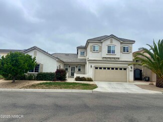 1483 W Heritage Way, Santa Maria, CA 93458