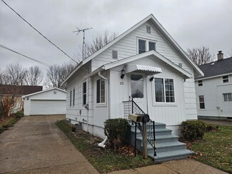 33 Northside Dr E, Battle Creek, MI 49037