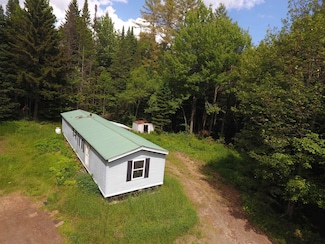 732 N Concord Rd, Concord, VT 05858