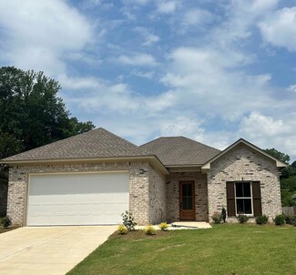 104 Merlin Cir, Vicksburg, MS 39180