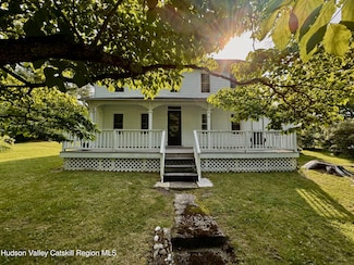 1100 Harlemville Rd, Ghent, NY 12075