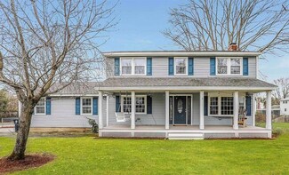8 Rhode Island Ave, Nashua, NH 03060