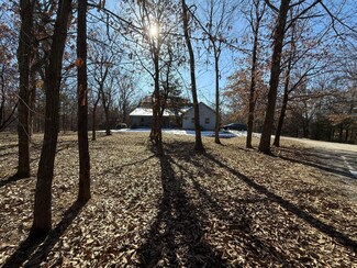 9460 N Evert School Rd, Harrisburg, MO 65256