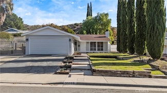 30008 Abelia Rd, Canyon Country, CA 91387