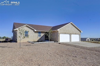 1169 E Canary Dr, Pueblo, CO 81007