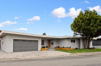 4252 Don Jose Dr, Los Angeles, CA 90008