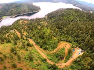 4139 N Deer Lake Rd, Loon Lake, WA 99148