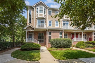 350 Oswego Ct, West New York, NJ 07093
