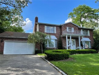 85 Emerson Ave, Staten Island, NY 10301