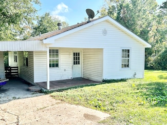 200 N 10th St, Leesville, LA 71446