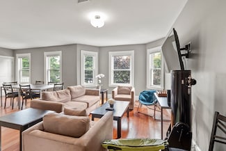 139 Adams St Unit 2, Waltham, MA 02453