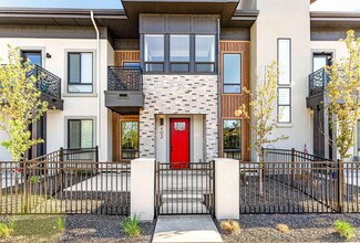 360 E Presidio Ln, Eagle, ID 83616