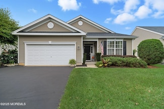 23 Silver Lake Dr, Barnegat, NJ 08005