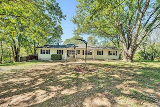 8282 Goose Creek Valley Rd, Montvale, VA 24122