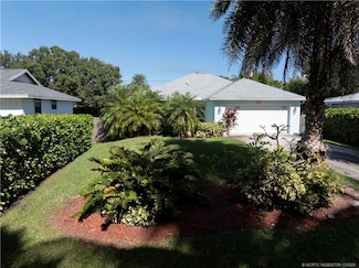 3785 SE Middle St, Stuart, FL 34997