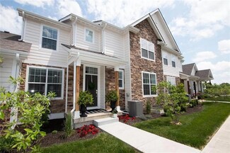 7324 W 158th St, Overland Park, KS 66223