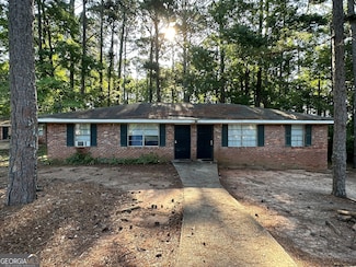 6540 Lower Dixie Lake Rd, Union City, GA 30291
