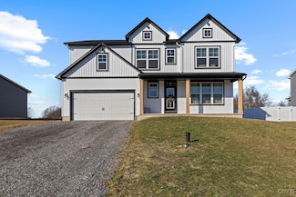 2691 Falling Star Way, Camillus, NY 13031
