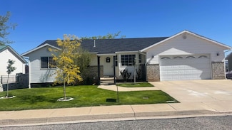 471 E 40 S, Parowan, UT 84761