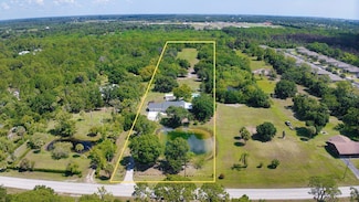 6080 65th St, Vero Beach, FL 32967