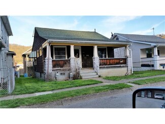3908 Adams St, Weirton, WV 26062