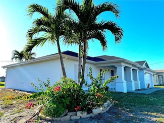1222 NW 20th Place, Cape Coral, FL 33993