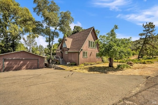 3595 Lake View Estates Dr, Kelseyville, CA 95451