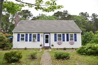 15 Myrtle Dr, South Chatham, MA 02659