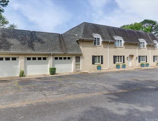 509 Belvedere Dr, Hot Springs National Park, AR 71901