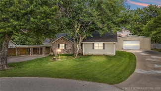 1732 N Little Ave, Cushing, OK 74023
