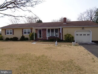 105 Coari Ave, Minotola, NJ 08341