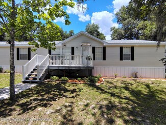 6279 W Appomattox Ln, Homosassa, FL 34448