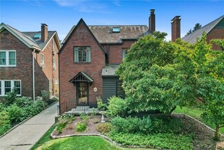 7522 Graymore Rd, Pittsburgh, PA 15221
