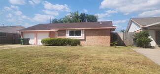 5451 S Acres Dr, Houston, TX 77048