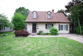 6512 N 2nd St, Loves Park, IL 61111