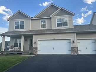 11801 32nd St N, Lake Elmo, MN 55042