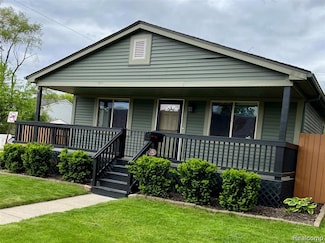 2282 E 10 Mile Rd, Ferndale, MI 48220
