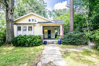 1036 Belhaven St, Jackson, MS 39202