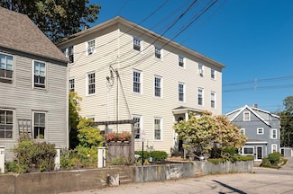 9 Prospect St Unit 1, Portsmouth, NH 03801