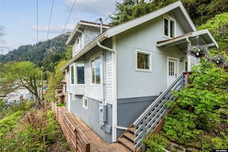 213 Harris St, Juneau, AK 99801