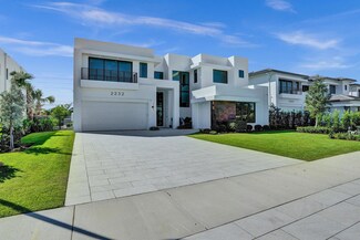 2232 Delray Ridge Ln, Delray Beach, FL 33444