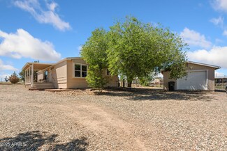 650 E Verde Ranch Rd, Paulden, AZ 86334