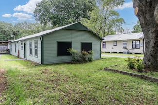 605 Hospital St Unit A, Tomball, TX 77375