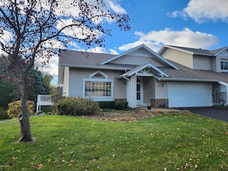 2883 Devonshire Place, Woodbury, MN 55125