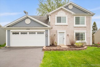 1448 Golden Oaks Pkwy Unit 2, Aurora, IL 60506